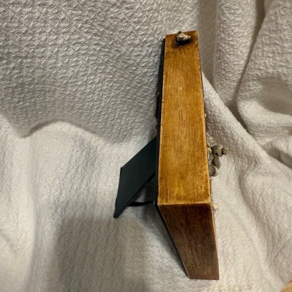 Harmony Kingdom Picturesque Storm Brewing by P. Calvesbert - Picture 5 of 7